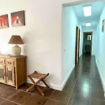 فيلة Montana Balcon de Telde